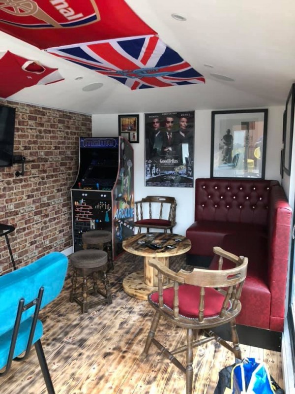 Bob's Bar