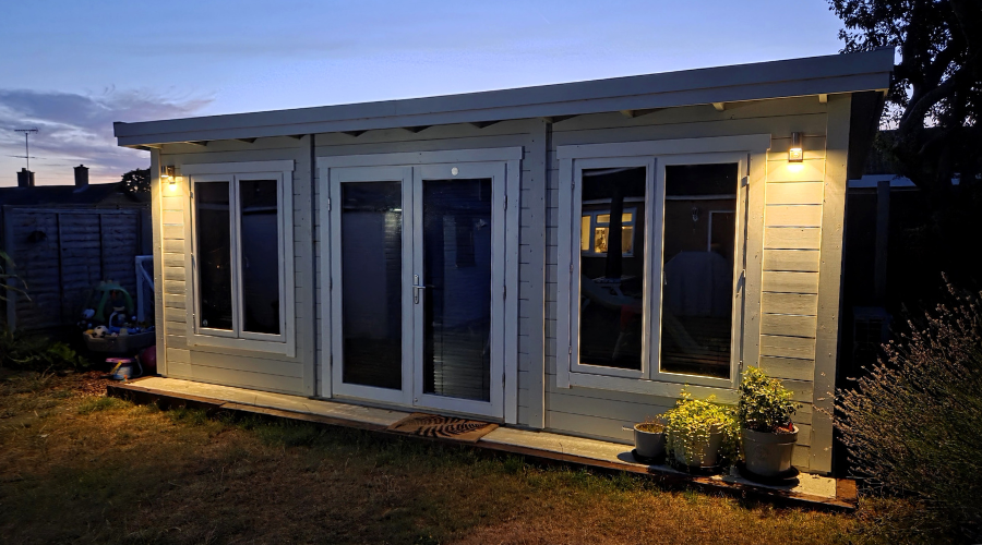 Pixel_Cabin-image-3