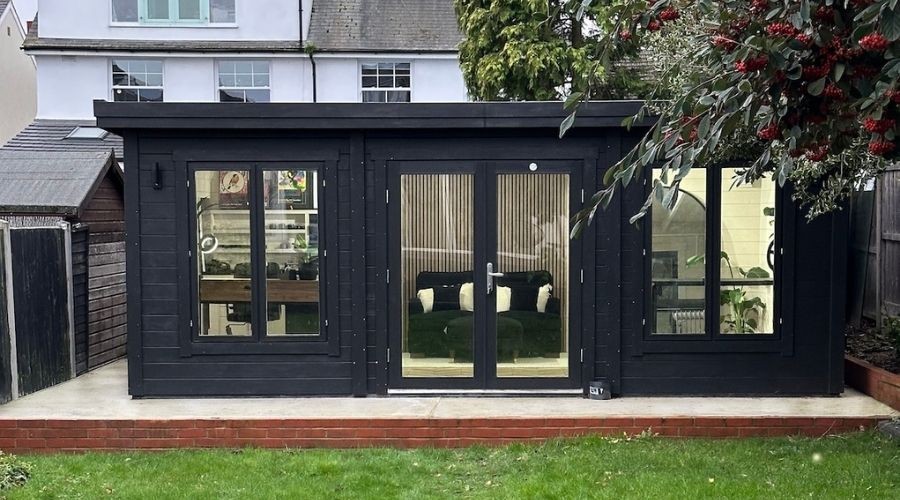 Home_at_Kings_Crescent-image-1