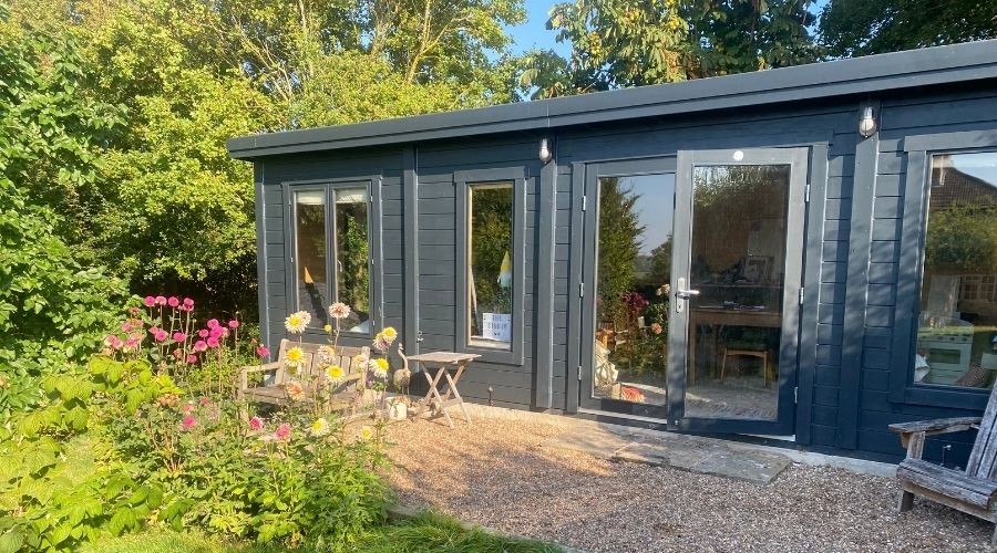 Delighted_with_it-image-2