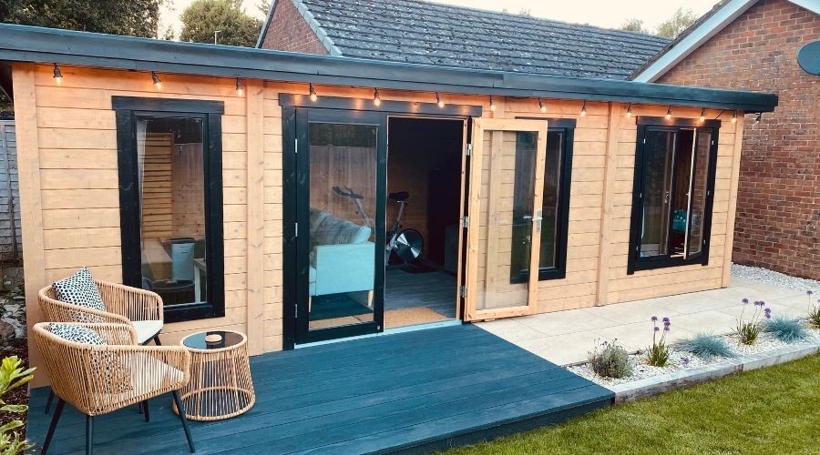 It_looks_amazing_in_our_new_garden-image-1