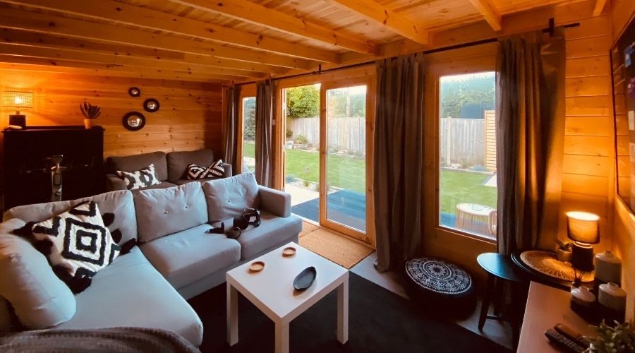 It_looks_amazing_in_our_new_garden-image-3